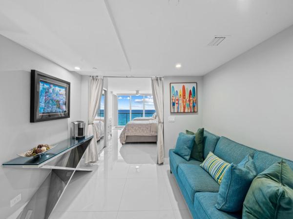 Villa Nova, 3505 S Ocean Blvd #10N, Highland Beach, Florida 33487, image 1