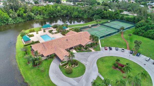 The Landings At Aberdeen, 5710 Parkwalk Cir E, Boynton Beach, Florida 33472, image 1