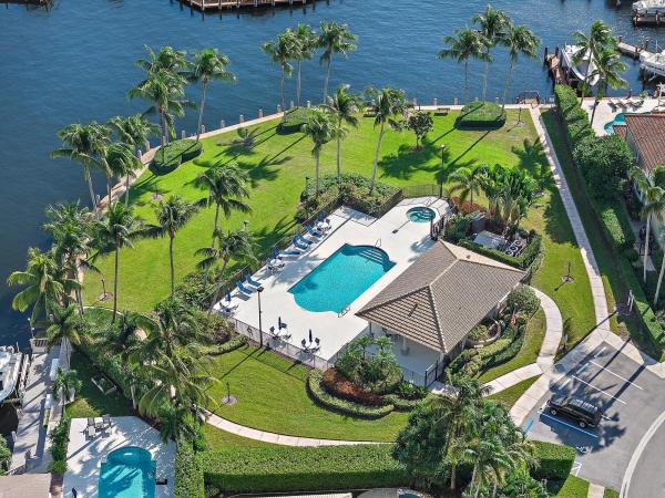 Prosperity Harbor North, 717 Cable Beach Ln, North Palm Beach, Florida 33410, image 1