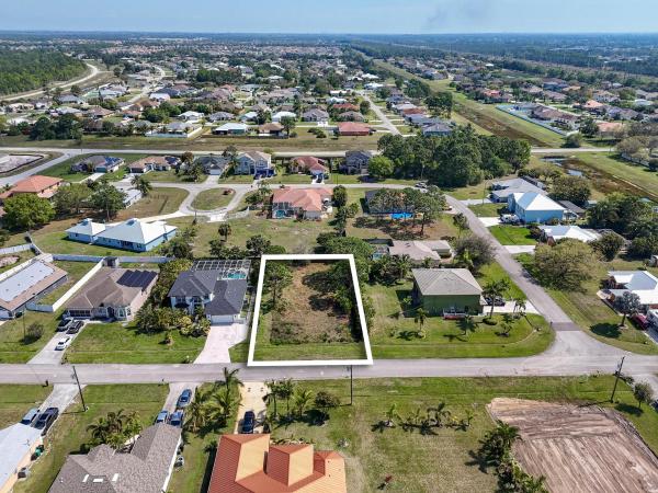 5849 NW Mesa Cir, Port St. Lucie, Florida 34986, image 2