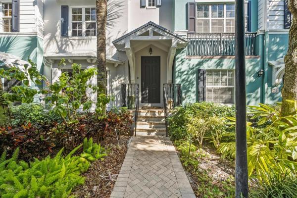 Mallory Square, 362 E Mallory Cir, Delray Beach, Florida 33483, image 1