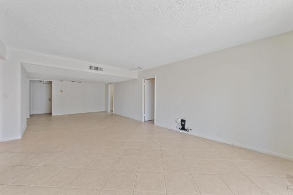 Admirality, 1208 Marine Way #105, North Palm Beach, Florida 33408, image 1