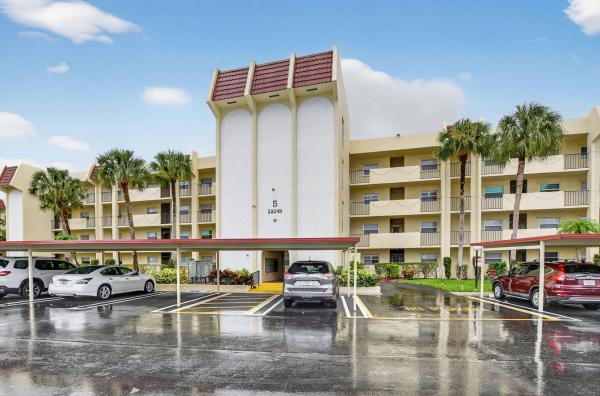Boca Barwood, 23249 Barwood Ln N #405, Boca Raton, Florida 33428, image 1