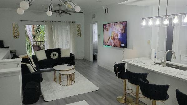 Poinciana Place, 5840 W Sample Rd #302, Coral Springs, Florida 33067, image 1