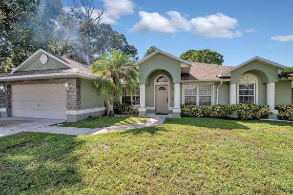 Hidden Oaks, 2402 SW Massey St, Port St. Lucie, Florida 34953, image 1