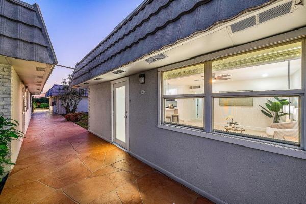 149 Valencia G, Delray Beach, Florida 33446, image 2