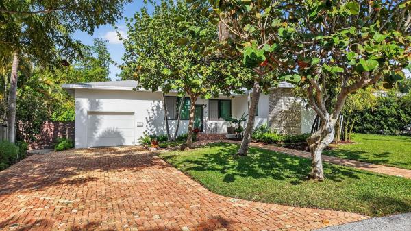 Northridge, 215 N Seacrest Cir, Delray Beach, Florida 33444, image 1