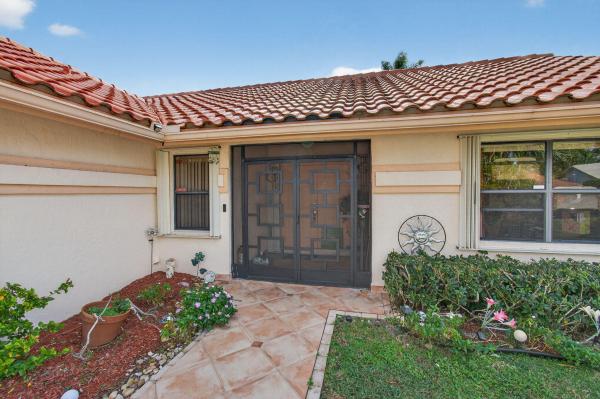 Sun Valley 2, 9303 Sun Pointe Dr, Boynton Beach, Florida 33437, image 2