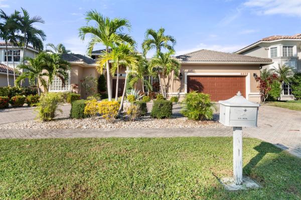 The Estates Of Boynton Waters, 6659 Conch Ct, Boynton Beach, Florida 33437, image 1