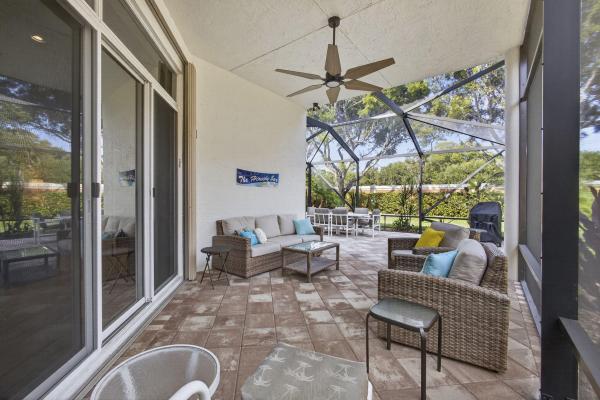 Buena Vida, 9121 Via Elegante, Wellington, Florida 33411, image 2