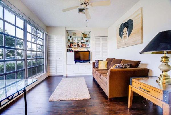 Palm Greens At Villa Del Ray, 13893 Via Aurora #C, Delray Beach, Florida 33484, image 2