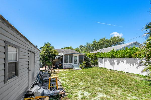 Dell Park, 221 NE 10th St, Delray Beach, Florida 33444, image 2