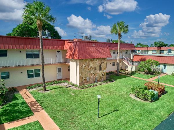 Greenway Village South, 12021 W Greenway Dr #105, Royal Palm Beach, Florida 33411, image 1