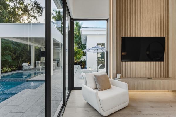 334 NE 3rd St, Boca Raton, Florida 33432, image 1
