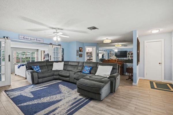 Cypress Creek East Gate, 4803 Palo Verde Dr, Boynton Beach, Florida 33436, image 1