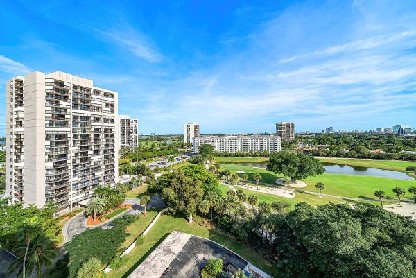 Parliament East, 2427 Presidential Way #802, West Palm Beach, Florida 33401, image 1