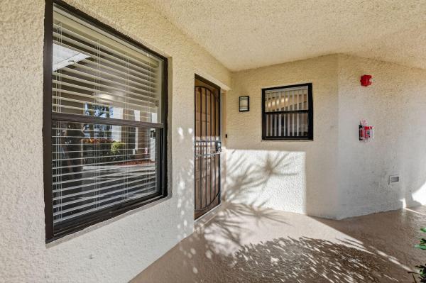 Camino Real Village, 5650 Camino Del Sol #106, Boca Raton, Florida 33433, image 1