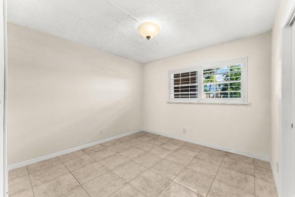Boca Verde East, 400 NE 20th St #D101, Boca Raton, Florida 33431, image 2