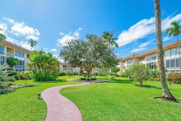 Boca Verde East, 400 NE 20th St #D101, Boca Raton, Florida 33431, image 1