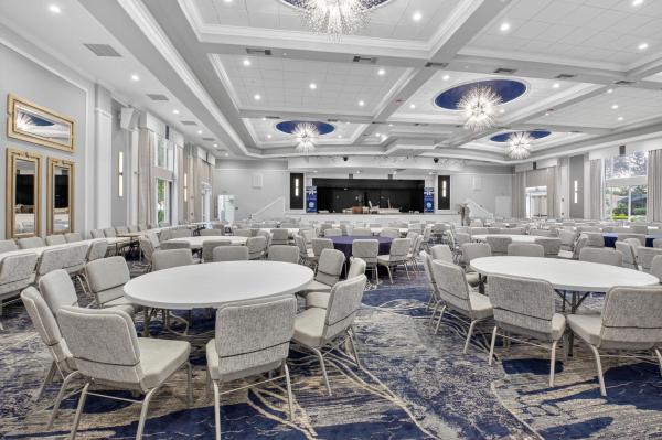 Valencia Falls, 7102 Prado Lake Dr, Delray Beach, Florida 33446, image 1