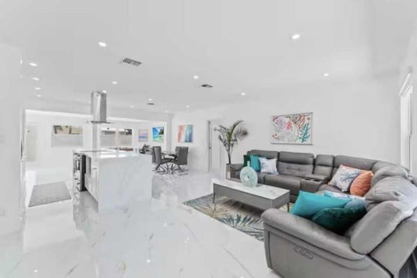 Middle River Terrace, 1713 NE 7th Ter #, Fort Lauderdale, Florida 33305, image 2
