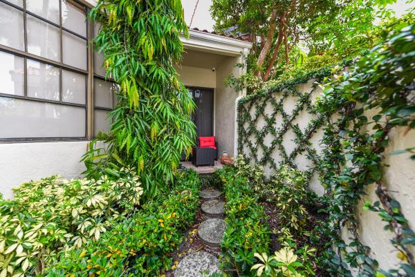 Los Rayos De Sol In The Grove, 7493 Campo Florido, Boca Raton, Florida 33433, image 1