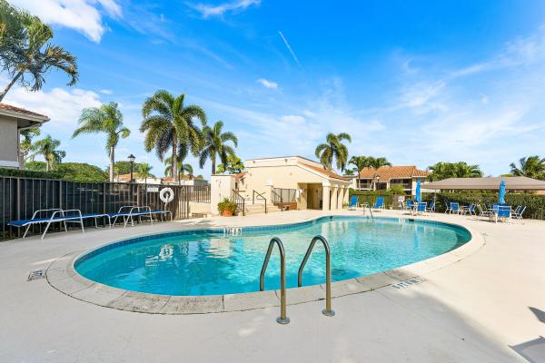 Pinewood At Eastpointe Country Club, 13369 Touchstone Pl #102, Palm Beach Gardens, Florida 33418, image 1