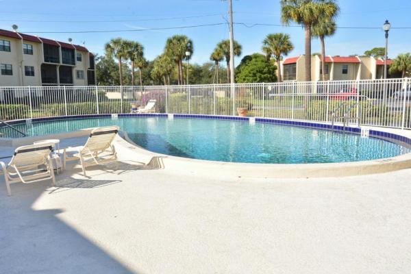 Island House, 2050 Oleander Blvd #5-306, Fort Pierce, Florida 34950, image 2