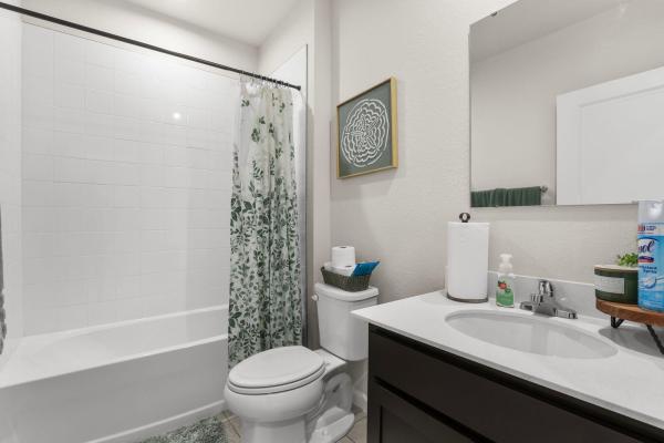 Hillsboro Estates, 185 Dabou Loop, Belle Glade, Florida 33430, image 1
