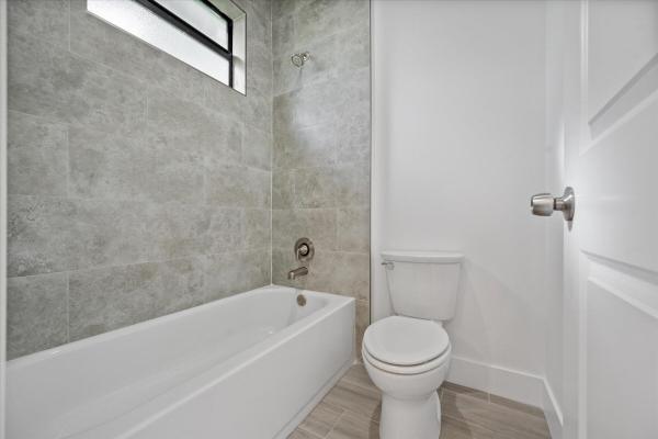 Acrehome Park, 1580 W 32nd St, Riviera Beach, Florida 33404, image 3