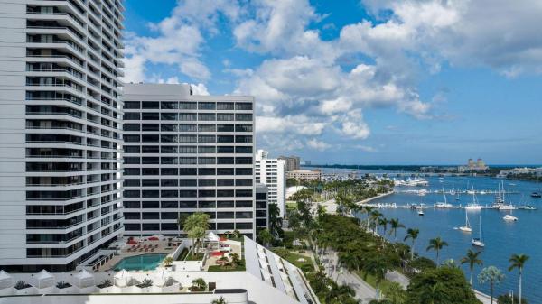 Trump Plaza Of The Palm Beaches, 529 S Flagler Dr #TH-3F, West Palm Beach, Florida 33401, image 2