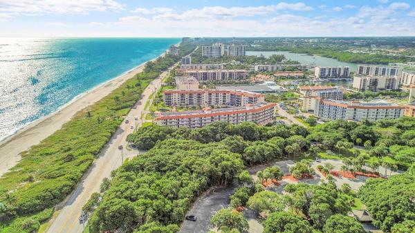 San Remo, 2871 N Ocean Blvd #D302, Boca Raton, Florida 33431, image 3