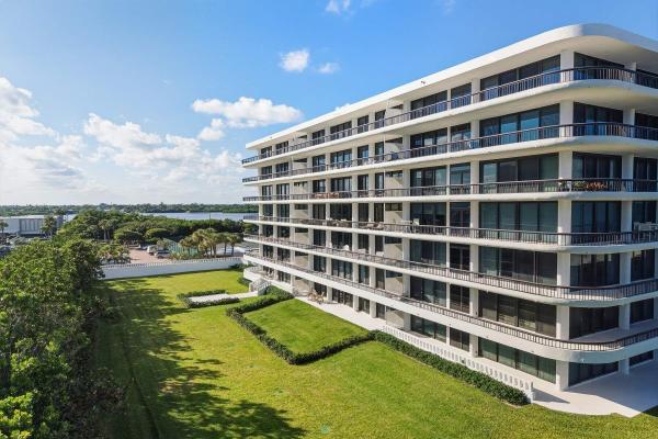 Beach Point, 2660 S Ocean Blvd #105s, Palm Beach, Florida 33480, image 1
