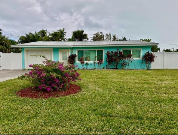 Surfside, 1708 Sunset Isles Rd, Fort Pierce, Florida 34949, image 1