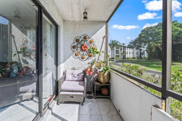 The Palm Club, 1006 Green Pine Blvd #F1, West Palm Beach, Florida 33409, image 1