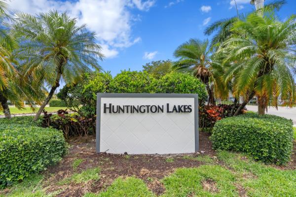 Huntington Lakes 1, 14360 Strathmore Ln #404, Delray Beach, Florida 33446, image 1