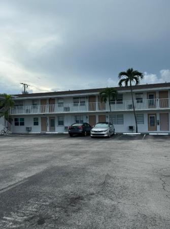 Lake View, 810 Lake Shore Dr #37, Lake Park, Florida 33403, image 2