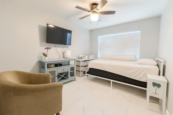 Lawn Lake, 2530 Myrica Rd, West Palm Beach, Florida 33406, image 1