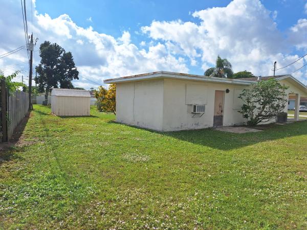 Cresthaven Of Palm Beach, 2596 Rosehaven Rd, West Palm Beach, Florida 33415, image 1