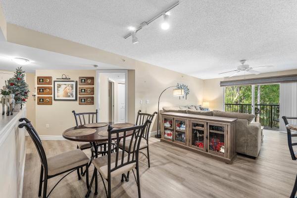 Grand View At Crestwood, 1000 Crestwood Ct S #1015, Royal Palm Beach, Florida 33411, image 1