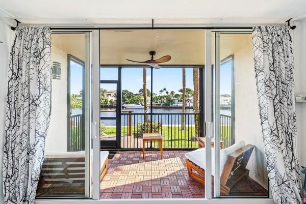 Boca Bayou, 18 Royal Palm Way #1090, Boca Raton, Florida 33432, image 1