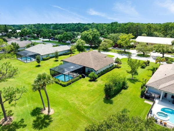 Meadowood Golf & Tennis Club, 2986 Bent Pine Dr, Fort Pierce, Florida 34951, image 1