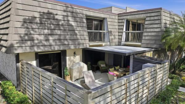 Glenwood Townhomes, 1001 10th Ter, Palm Beach Gardens, Florida 33418, image 1
