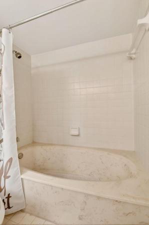 5785 Fairway Park Ct #204, Boynton Beach, Florida 33437, image 1