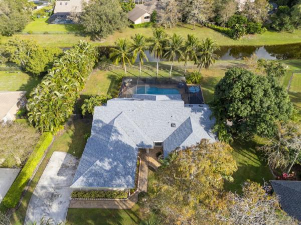 Meadow Wood Of The Landings At Wellington, 15270 Meadow Wood Dr, Wellington, Florida 33414, image 2