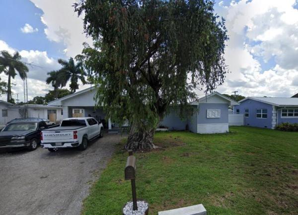 Beverly Park, 316 NW Avenue E #, Belle Glade, Florida 33430, image 1