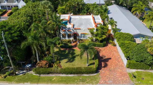 Pineridge Heights Delray, 1112 N Swinton Ave, Delray Beach, Florida 33444, image 1