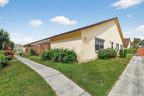 Springdale, 484 Springdale Cir #48d, Palm Springs, Florida 33461, image 1