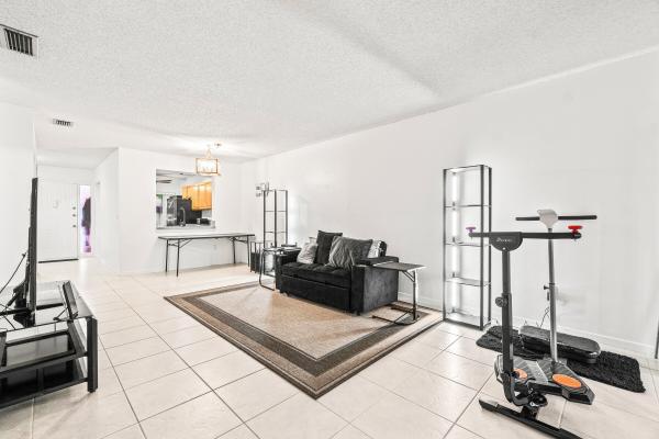 Meed Racquet Club, 3742 English Ln #D, Lake Worth, Florida 33467, image 1