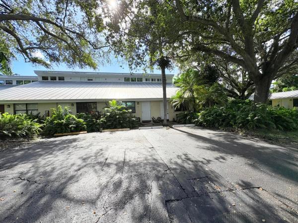 Fusion Gardens, 1455 Holly Heights Dr #22, Fort Lauderdale, Florida 33304, image 2
